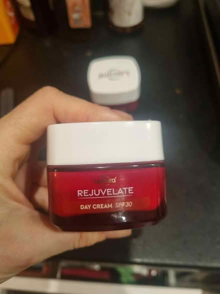 Photo of free Lacura night and day SPF 30 cream (Speke L24) #3