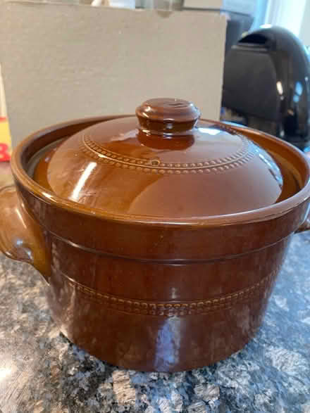 Photo of free Brown ceramic casserole pot (Woodley RG5) #1