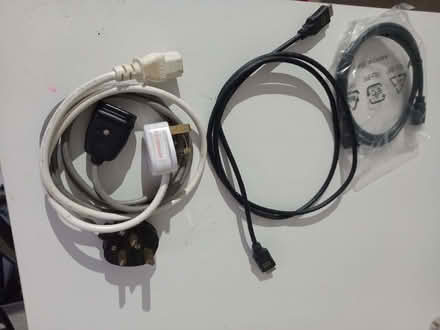 Photo of free HDMI Cables And 2 Mains Cables (CT10) #1