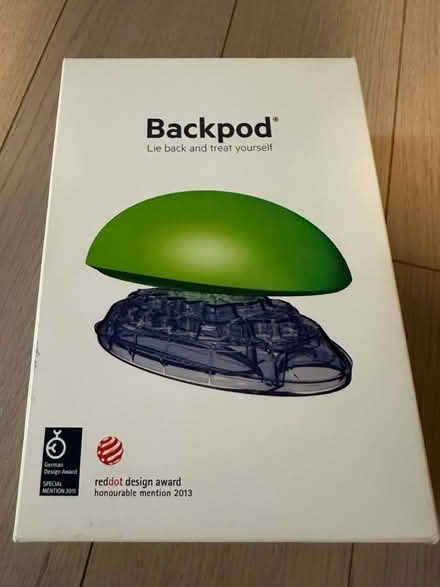 Photo of free back pod (mint condition) (UES) #1