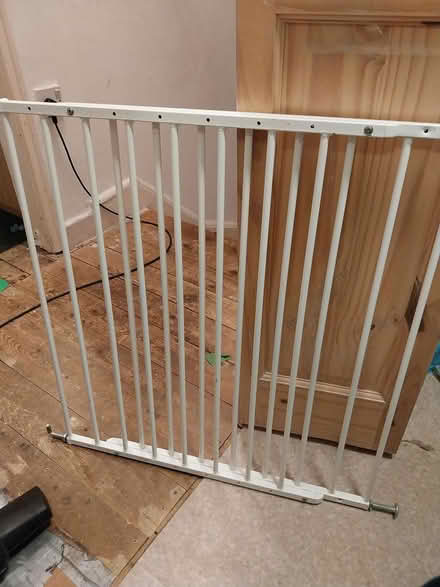 Photo of free Extendable babydan baby gate (Heeley S2) #1