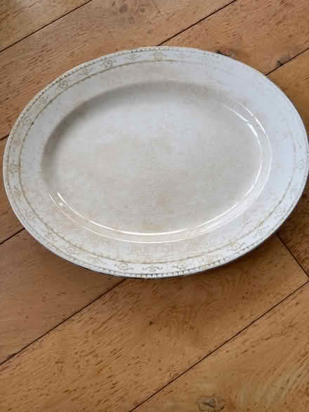 Photo of free Large serving plate (Liverpool L17) #1