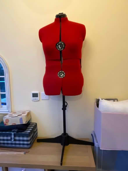 Photo of free Adjustable Tailor’s dummy (LD7 1YB) #1