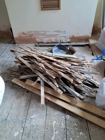 Photo of free Old wood laths (for kindling?) (Newtown, Reading, RG1.) #1