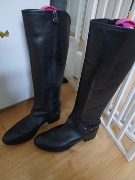 Photo of free Size 5 Geox leather boots (BN18) #1