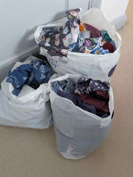 Photo of free Woven fabric scraps (Highcliffe) #1