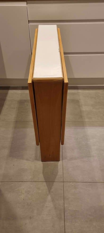 Photo of free White drop leaf table (Beulah Hill SW16) #1