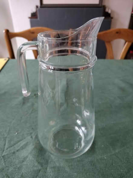 Photo of free Tall glass jug (Benslow SG5) #1