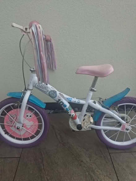 Photo of free Girl's bike 16 inch (Upminster RM14) #2