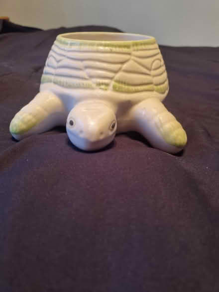 Photo of free Pot plant china pots x 3 (Banstead, Surrey) #4