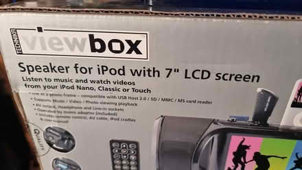 Photo of free ViewBox iPod speakers + screen (Uckfield, Ringles Cross TN22) #2
