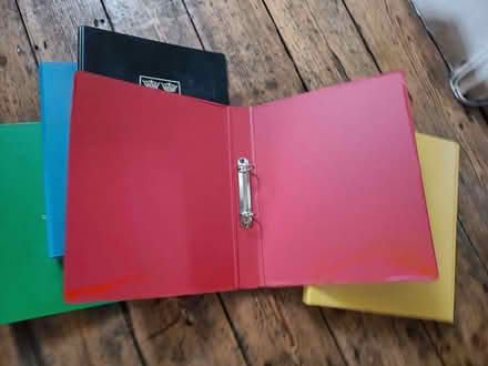 Photo of free 5 A4 ring binders (East Finchley N2) #1