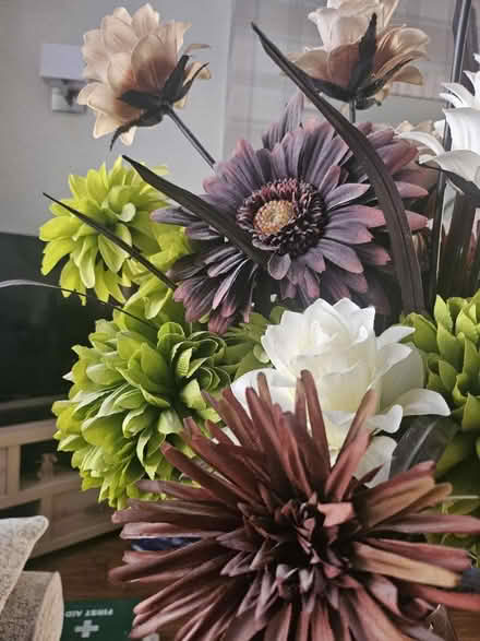 Photo of free Artificial flowers (Ashton in Makerfield WN4) #1