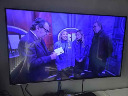 Photo of free 49" tv with blue tint (Near Fairlands, Stevenage, SG2) #3