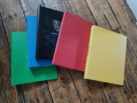 Photo of free 5 A4 ring binders (East Finchley N2) #2