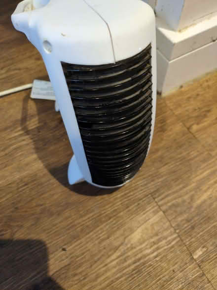 Photo of free Small electric fan heater (Cowley OX4) #2