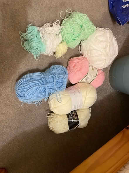 Photo of free wool stash (Kenilworth CV8) #1