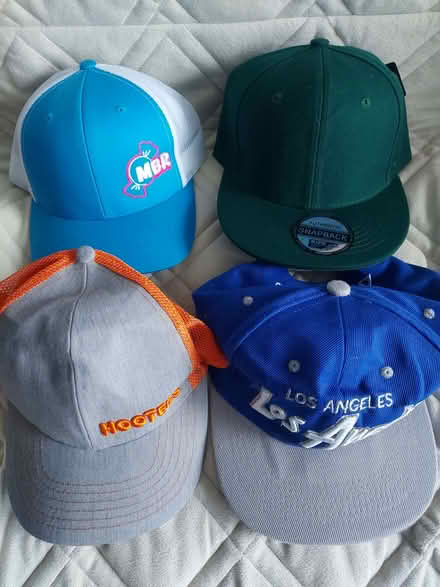 Photo of free caps (little ferry) #1