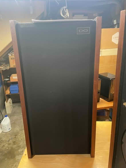 Photo of free Speakers to repair or for parts (Wallingford) #1