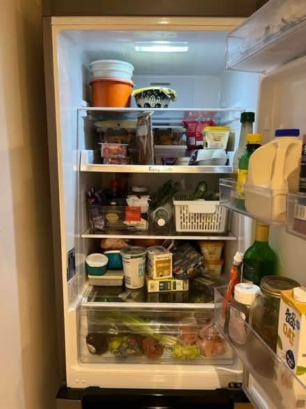 Photo of free Samsung fridge freezer - workibg (Oxford OX4) #3