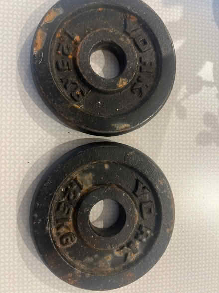Photo of free York 1.25kg Weights (Wirksworth DE4) #1