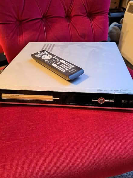 Photo of free DVD player/recorder (Scriven HG5) #1