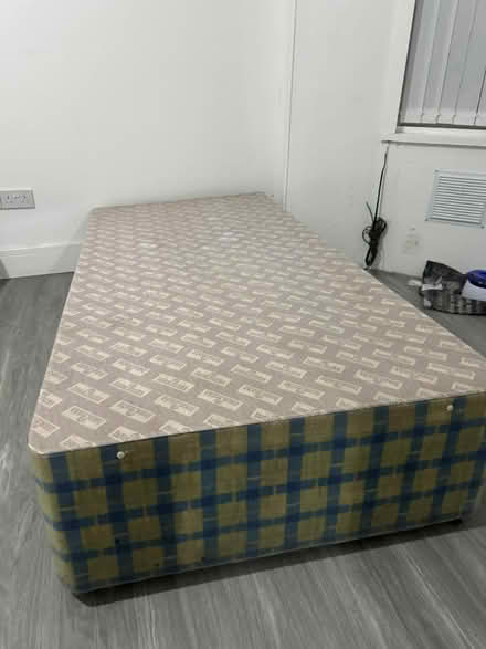 Photo of free Single adult bed Base (Ibrox/kinning park G51) #1