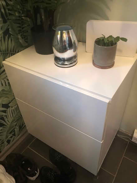 Photo of free Lovely white cabinet (Bedworth CV12) #1
