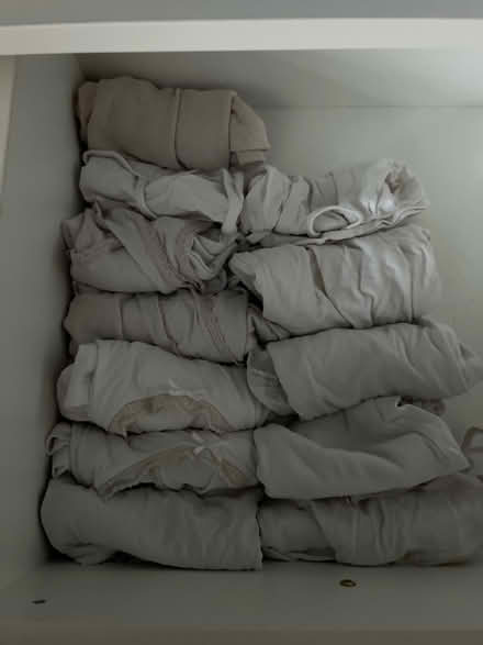 Photo of free Girls vests 5-6 6-7 (Ashton CH3) #1