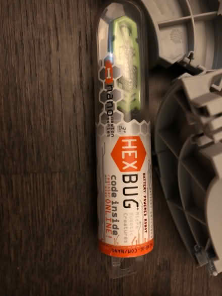 Photo of free hex bug track set (Midtown Toronto) #2