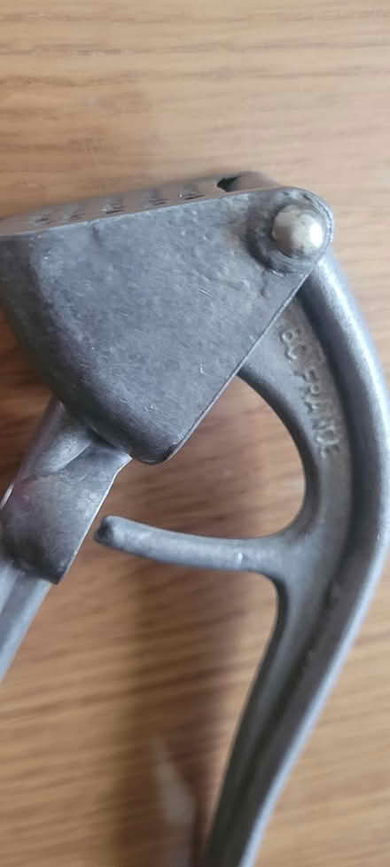 Photo of free Garlic press (Southam CV47) #4