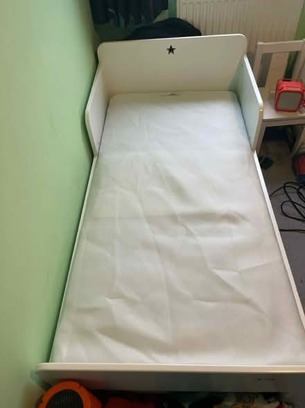 Photo of free Toddler bed and storage drawers (SK4 5 Heaton Chapel) #1