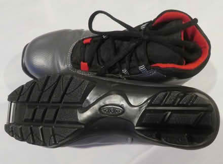 Photo of free Van Bergen X-Country Ski Boots (Hunt Club/McCarthy K1V 9H9) #2