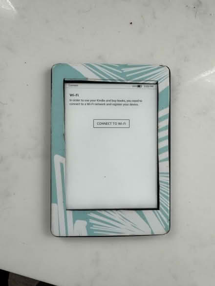 Photo of free Amazon kindle paperwhite (Spartan keyes) #1