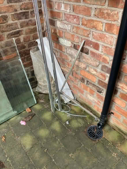 Photo of free Glass shower screen (Ormskirk L39) #4
