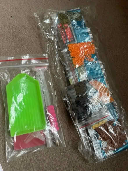 Photo of free Diamond sticking craft (S6 Walkley) #4