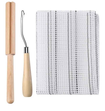 Photo of latch hook & needle punching items (Selly Park B5) #3