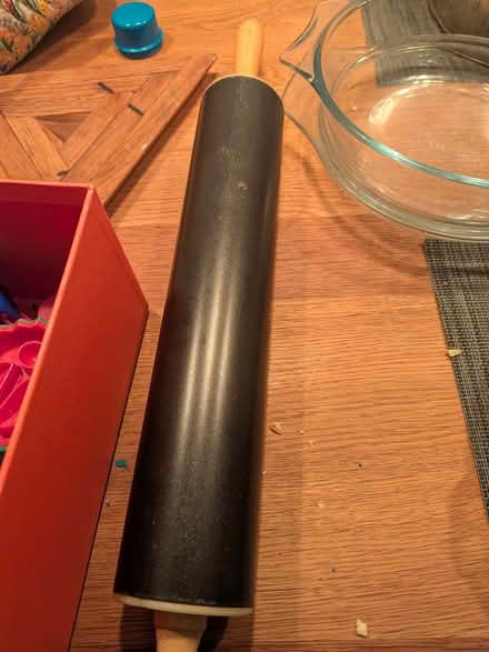 Photo of free Various bits of cookware (Welwyn Village, AL6) #3