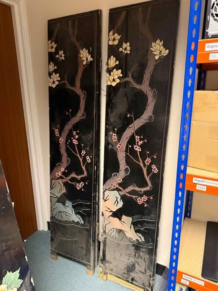 Photo of free Japanese wooden screen (AL4 9QT) #1