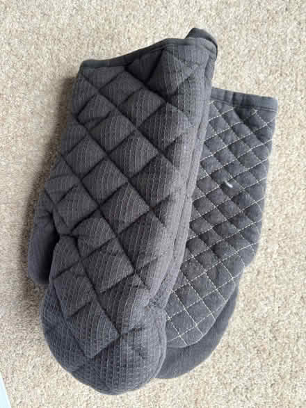 Photo of free Oven gloves (Cotham, Bristol BS6) #1