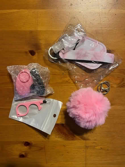 Photo of free Keychain set (West SJ) #1