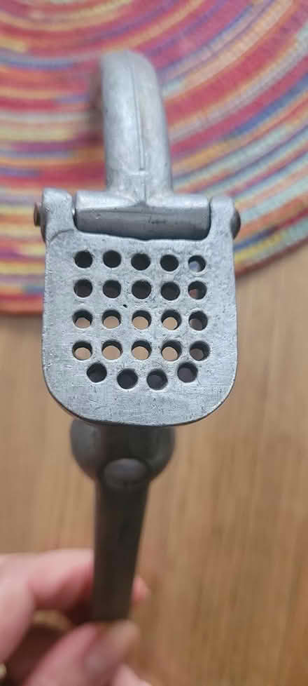 Photo of free Garlic press (Southam CV47) #1