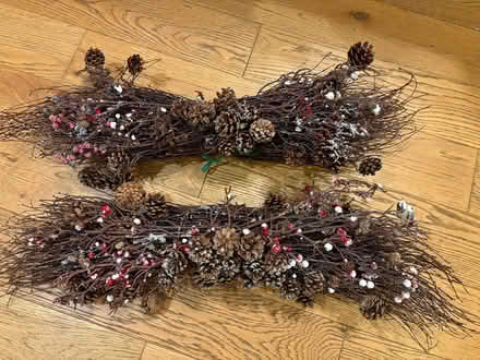 Photo of free Fancy Christmas decorations decor autumn vibes wall hanging (Sutton Pools OX14) #1