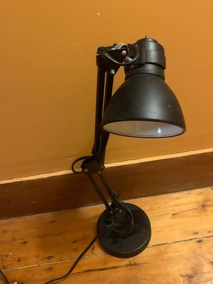 Photo of free Desk lamp needs tlc (Bellrock area Malden) #1