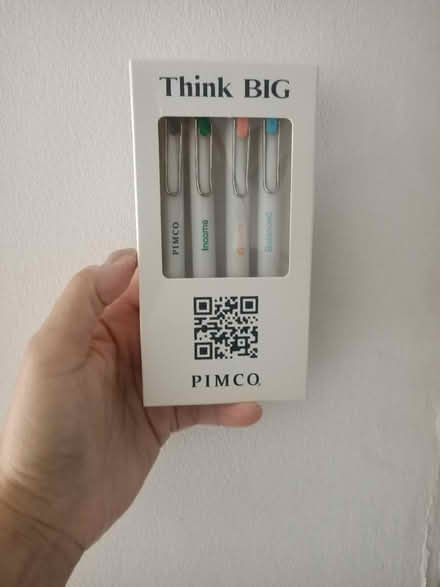 Photo of free New unused gel pens 0.5mm (Tiong bahru) #1