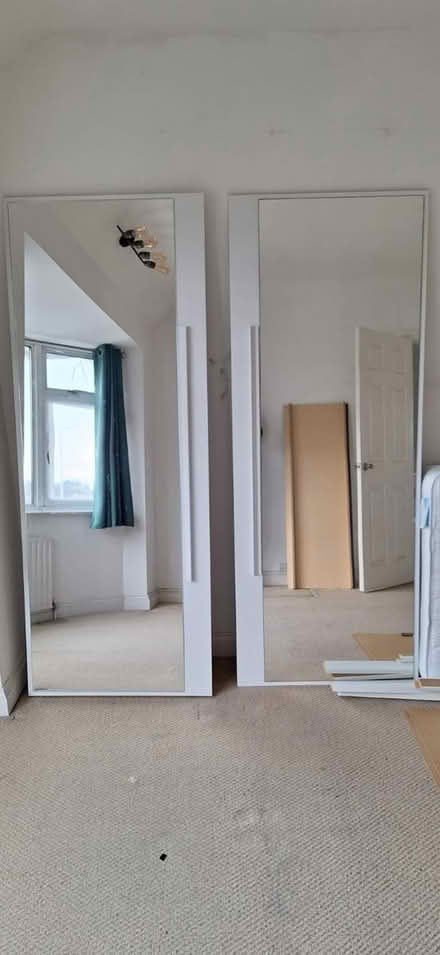 Photo of free Sliding Door Wardrobe with Mirrors (TN4 9BQ) #1