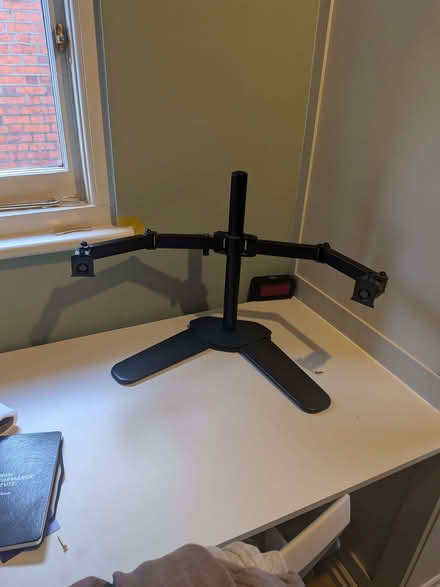 Photo of free Dual monitor stand - must go today (windsor-maidenhead-freegle CGA SL6) #1