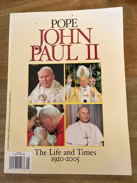 Photo of free Pope John Paul ll memorabilia (Niles) #1