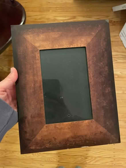 Photo of free Picture Frame - 5.5x3.5 (Broomall) #1