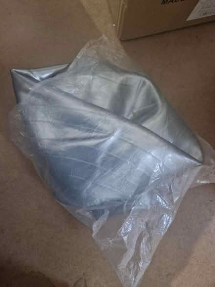 Photo of free Labour/ exercise ball (Penge SE20) #1